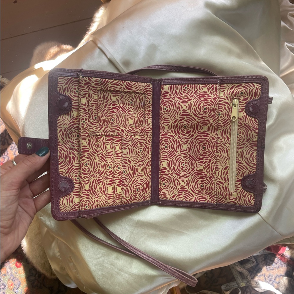 Hobo International Distressed Purple Crossbody Wallet - Picture 7 of 8